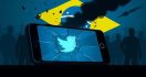 Bolsonaro Twitter: Filho Revela Invasão e Roubo de Perfil